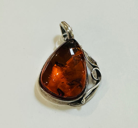 Amber Pendant