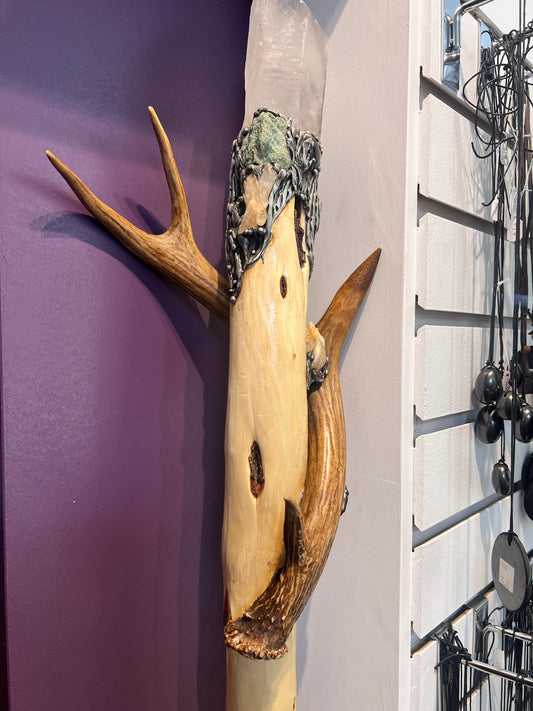 MAGICK Diamond Willow wood Staff with deer antler and Lumerian Quartz