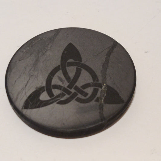 Shungite - Magnet 50 mm - Trefoil