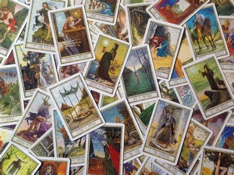 Druidcraft Tarot Deck (New Edition)- Philip & Stephanie Carr-Gomm & Will Worthington