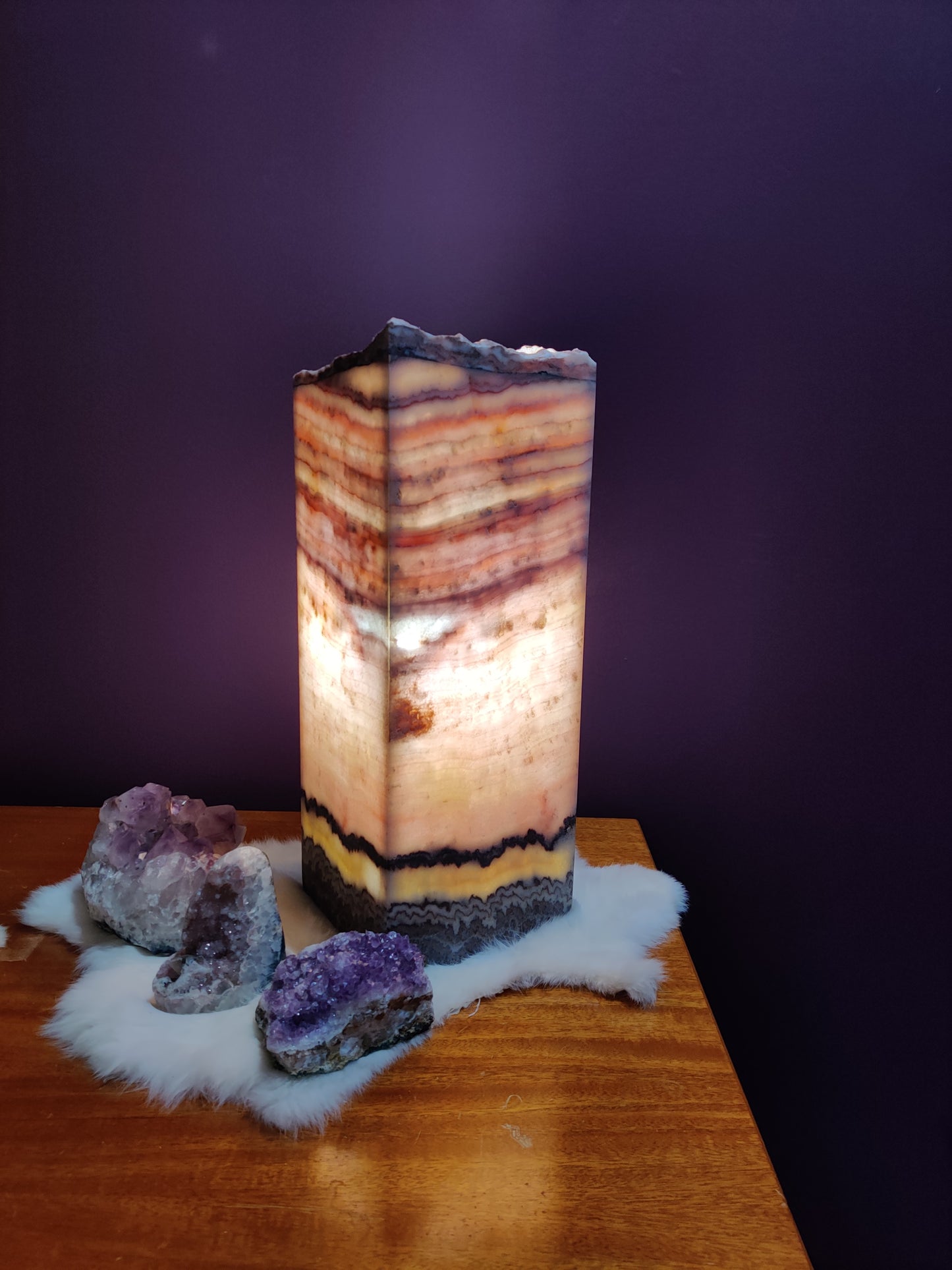 Onyx Rectangular Lamp with Rough Edge - Large