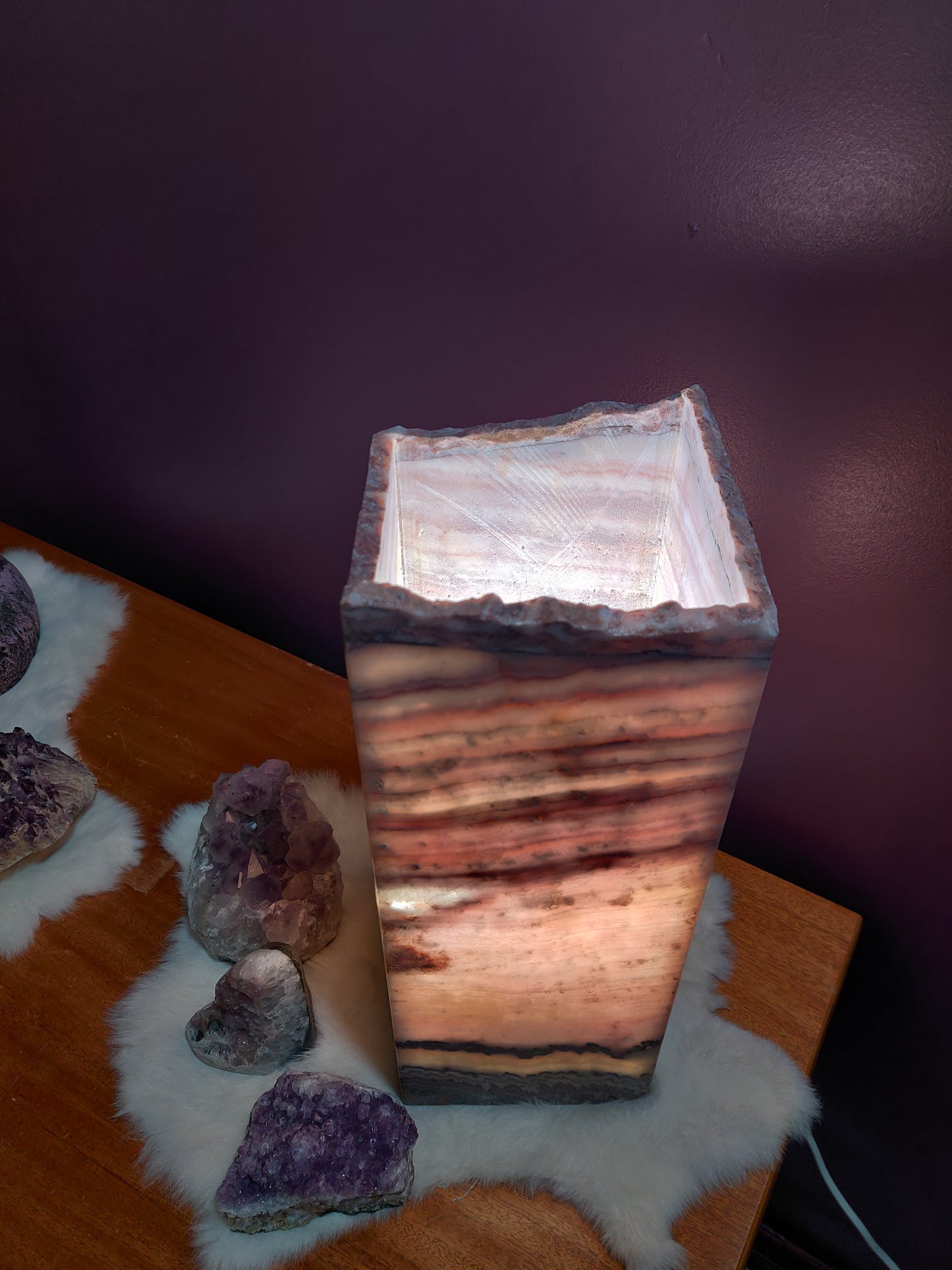 Onyx Rectangular Lamp with Rough Edge - Large