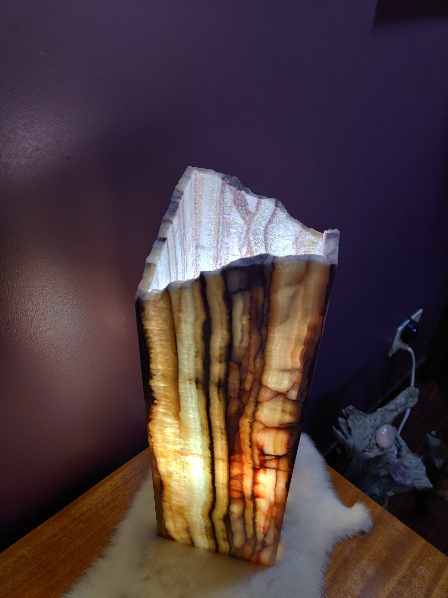 Onyx Rectangular Lamp with Rough Edge - Large