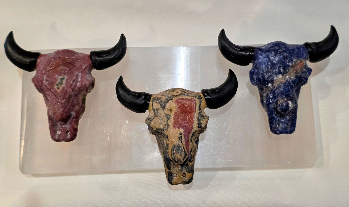 Carved Gemstone Longhorn