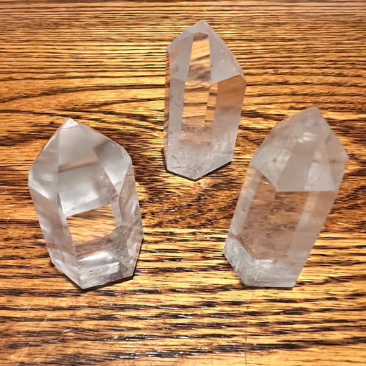 Clear Quartz - polished tower