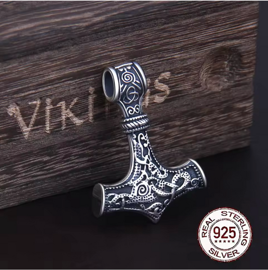 Men's Retro Viking Thors Hammer with gift box and necklace