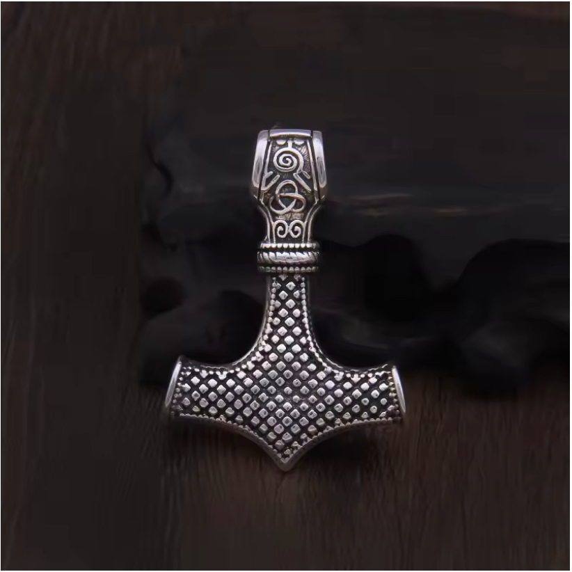 Men's Retro Viking Thors Hammer with gift box and necklace